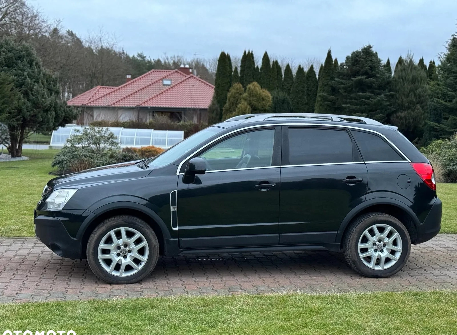 Opel Antara cena 26900 przebieg: 174000, rok produkcji 2010 z Mogielnica małe 79